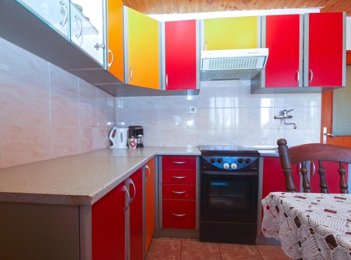 Apartment Nikica 782 プーラ エクステリア 写真