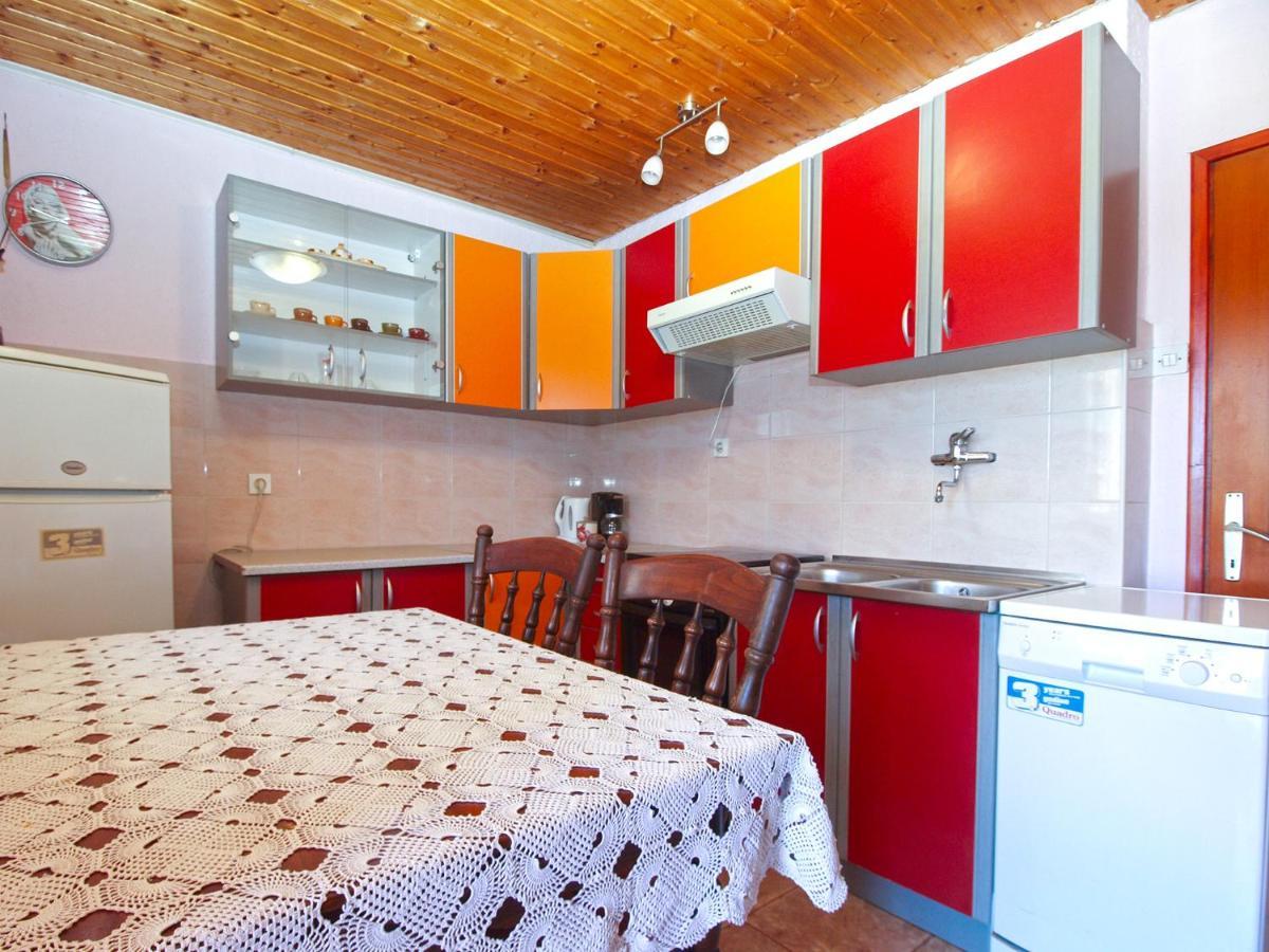 Apartment Nikica 782 プーラ エクステリア 写真
